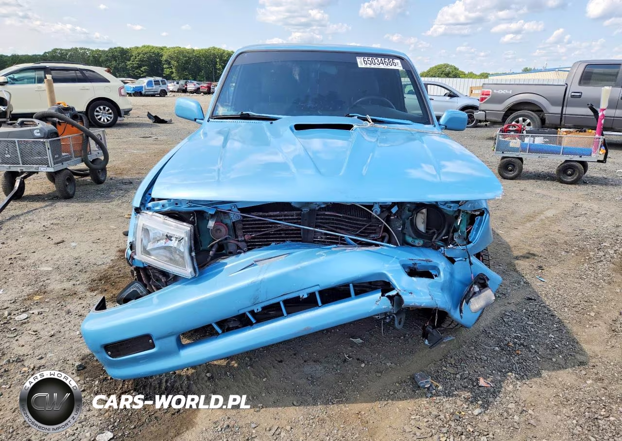 1999 Toyota Tacoma V6 VIN:4TAVN52N6XZ458740 - 5