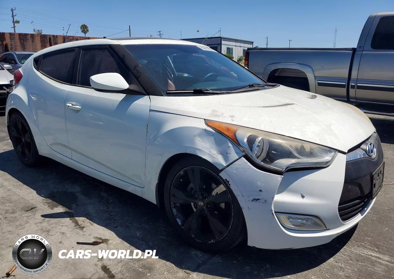 2012 Hyundai Veloster VIN:KMHTC6AD6CU058020 - 4