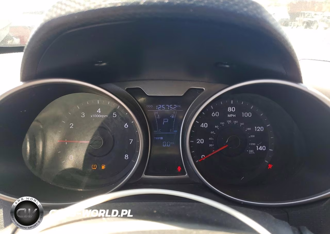 2012 Hyundai Veloster VIN:KMHTC6AD6CU058020 - 9