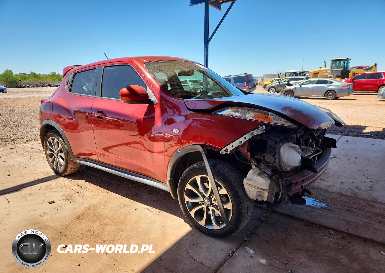 2013 Nissan Juke S VIN:JN8AF5MR5DT216752 - 4