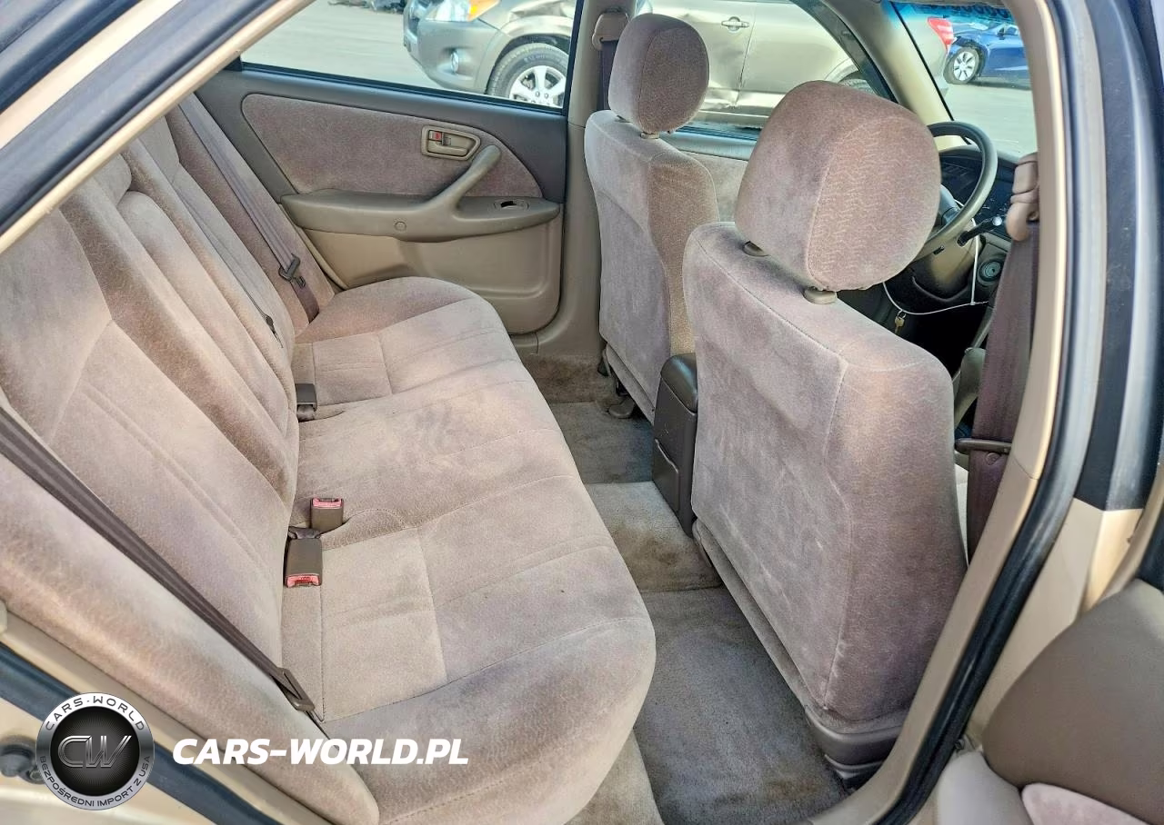 1998 Toyota Camry Le VIN:JT2BG22K6W0236510 - 10