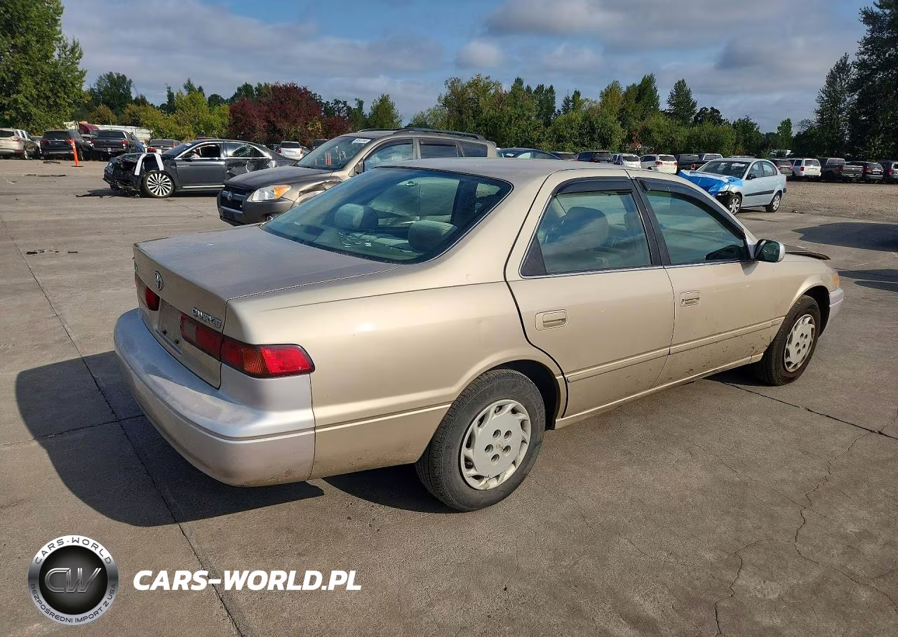 1998 Toyota Camry Le VIN:JT2BG22K6W0236510 - 3