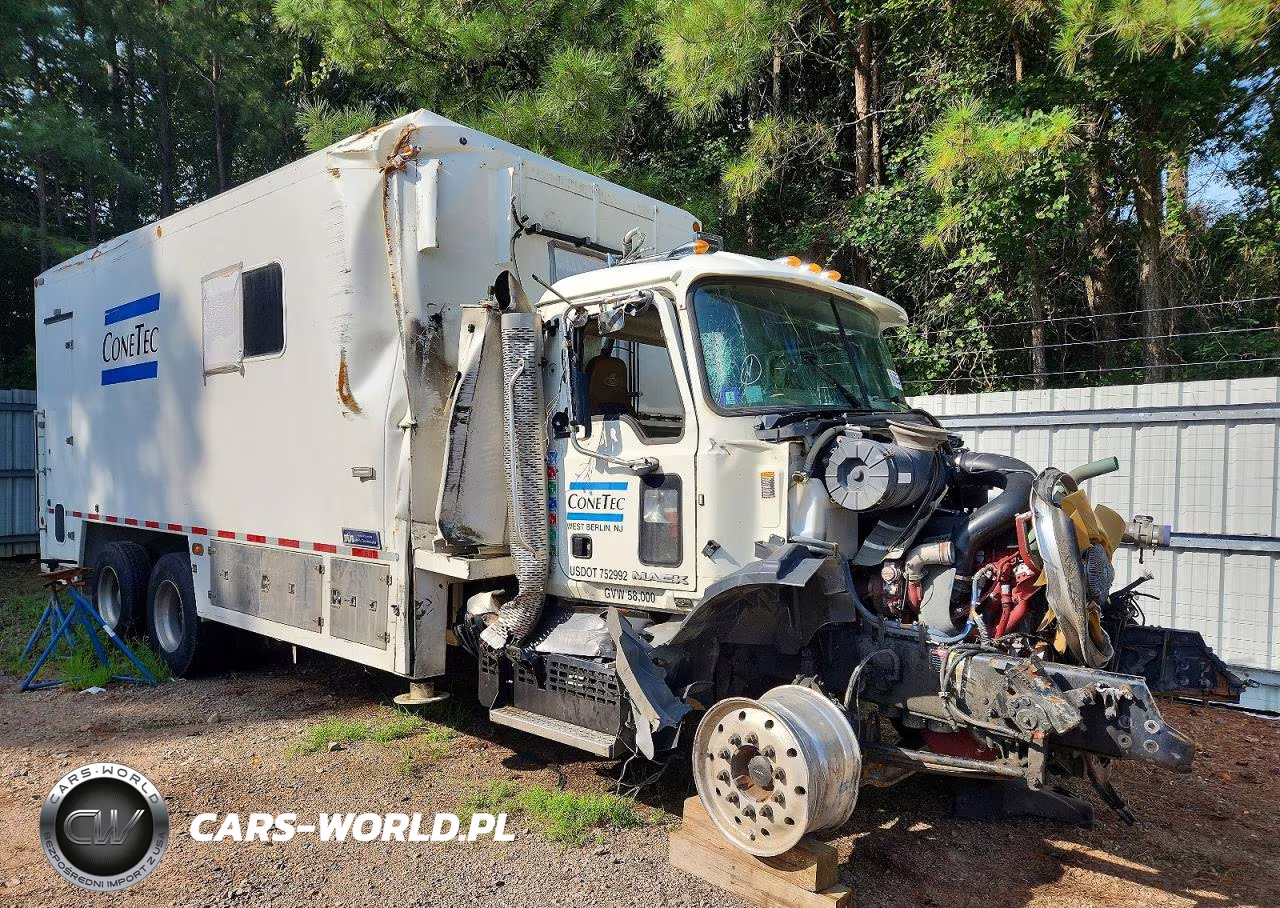 2018 Mack Granite Box Truck – zdjęcie 1 z 10