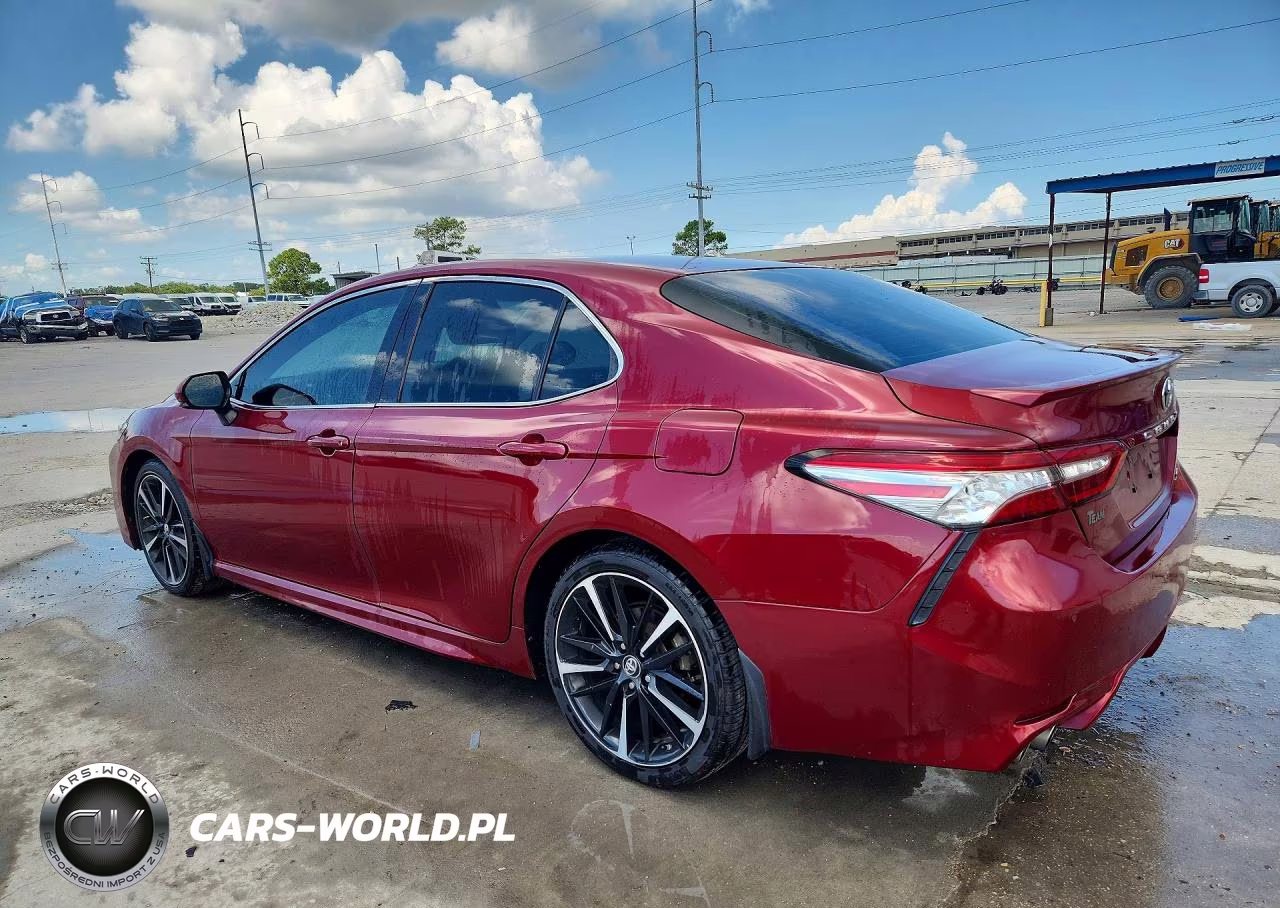 2018 Toyota Camry Xse VIN:4T1B61HK4JU586873 - 2