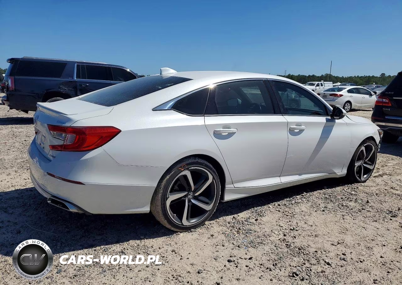 2018 Honda Accord Sport VIN:1HGCV1F39JA237931 - 3