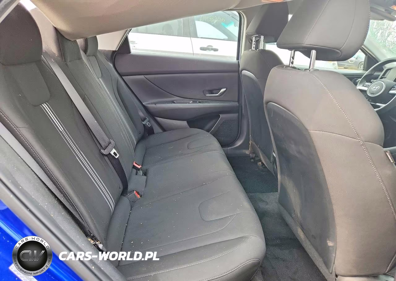 2022 Hyundai Elantra Sel VIN:KMHLM4AG8NU337693 - 10