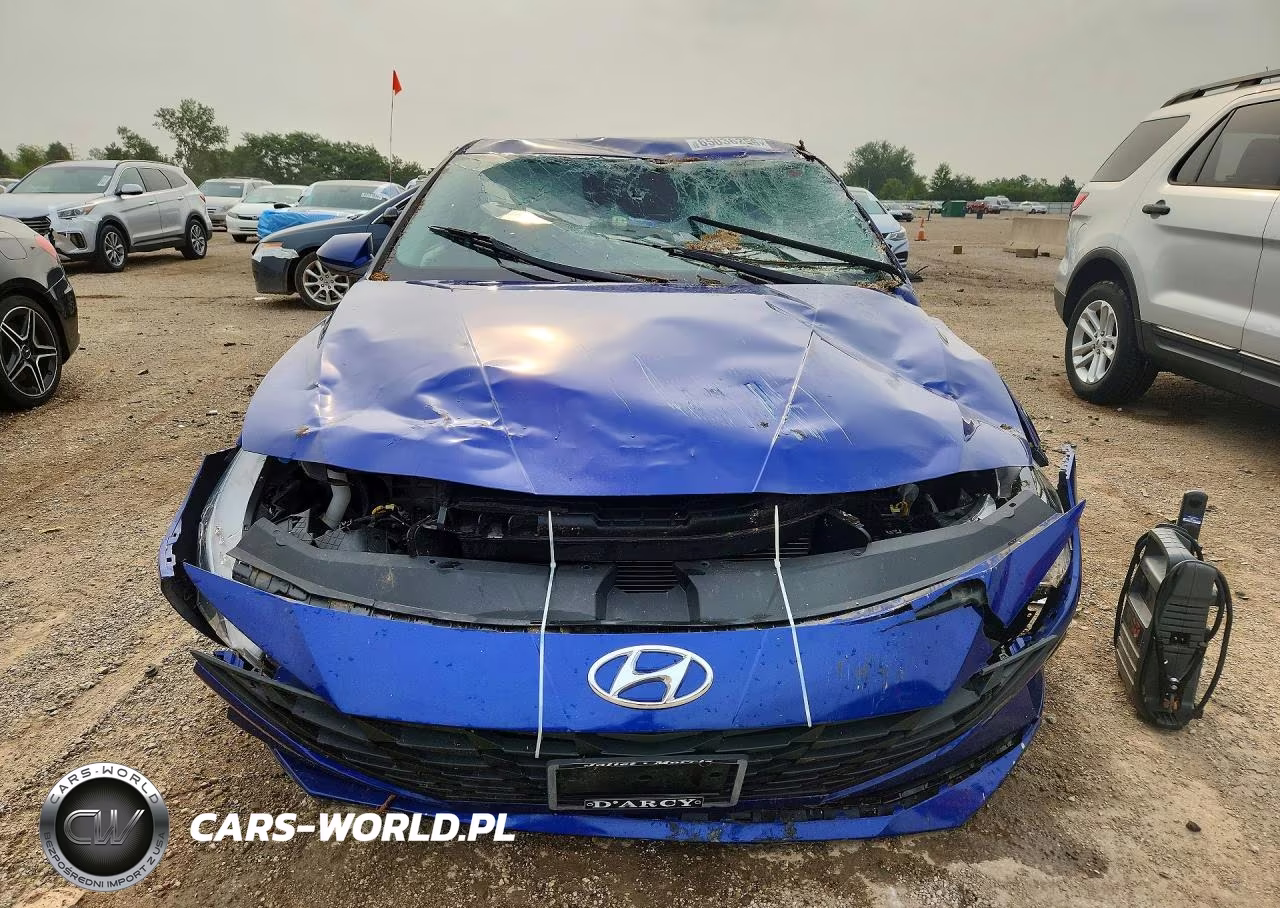 2022 Hyundai Elantra Sel VIN:KMHLM4AG8NU337693 - 5