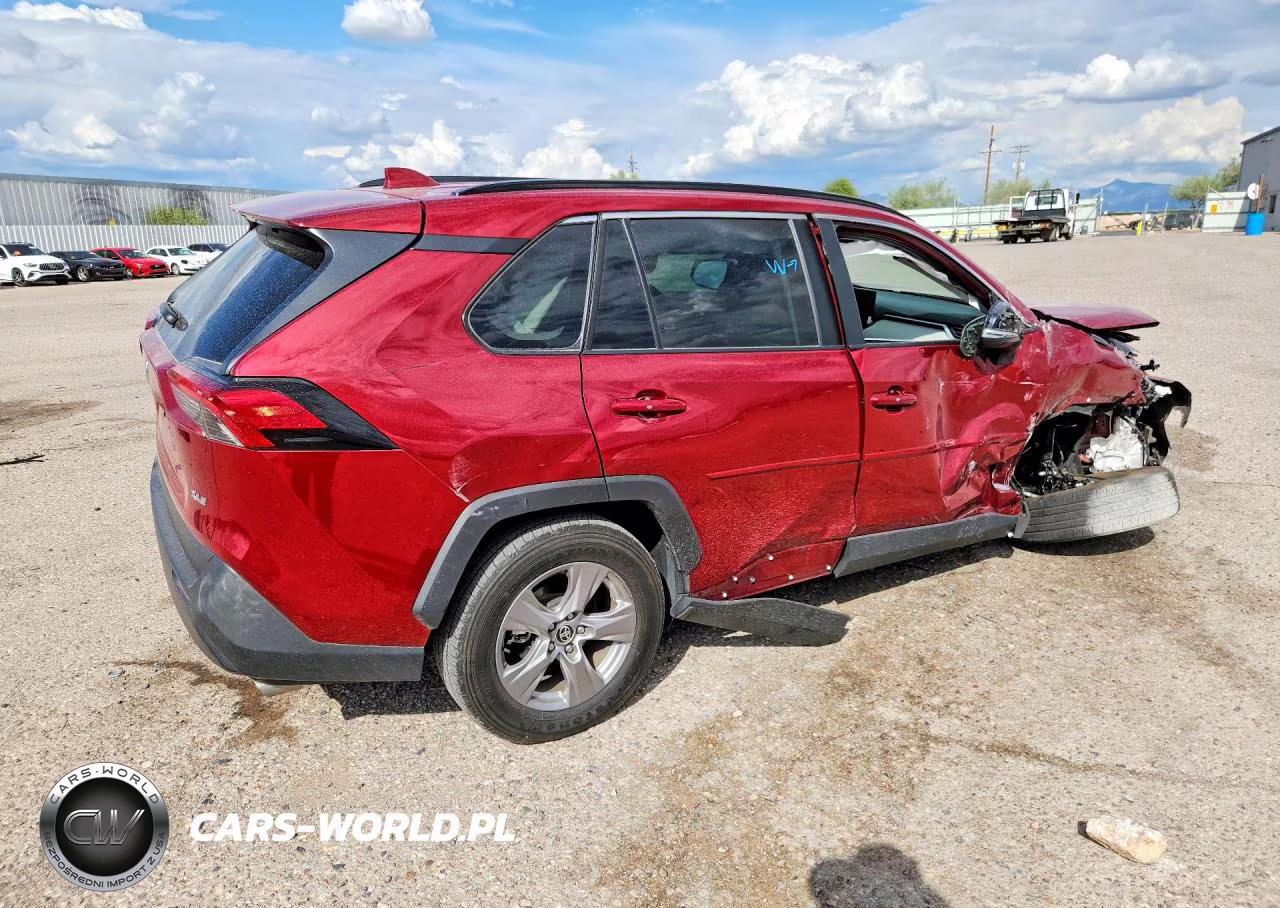 2024 Toyota Rav4 Xle VIN:2T3W1RFV8RW344585 - 3