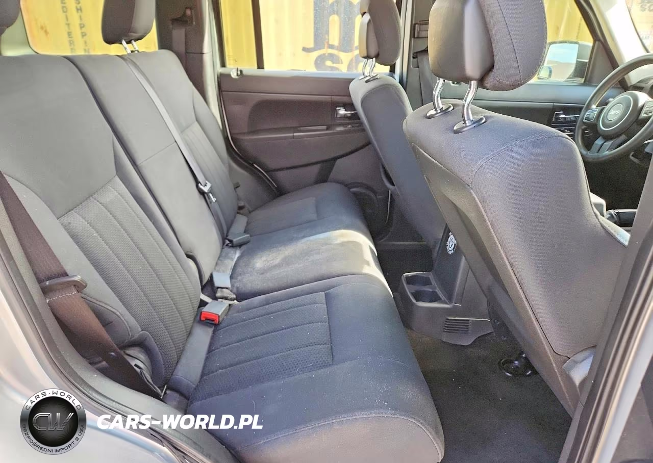2012 Jeep Liberty Sport VIN:1C4PJLAK3CW134192 - 10