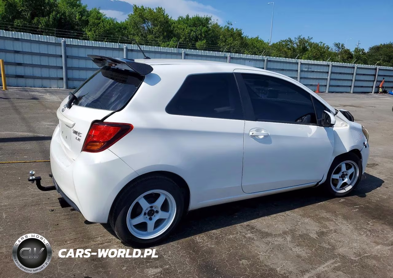 2015 Toyota Yaris 3-Door Le VIN:VNKJTUD3XFA049577 - 3