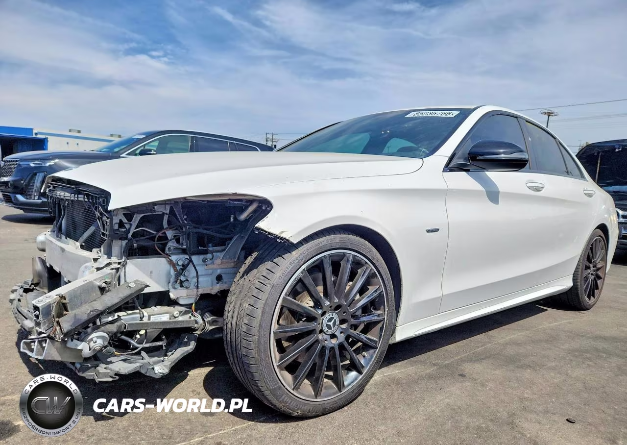 2021 Mercedes-Benz C 300