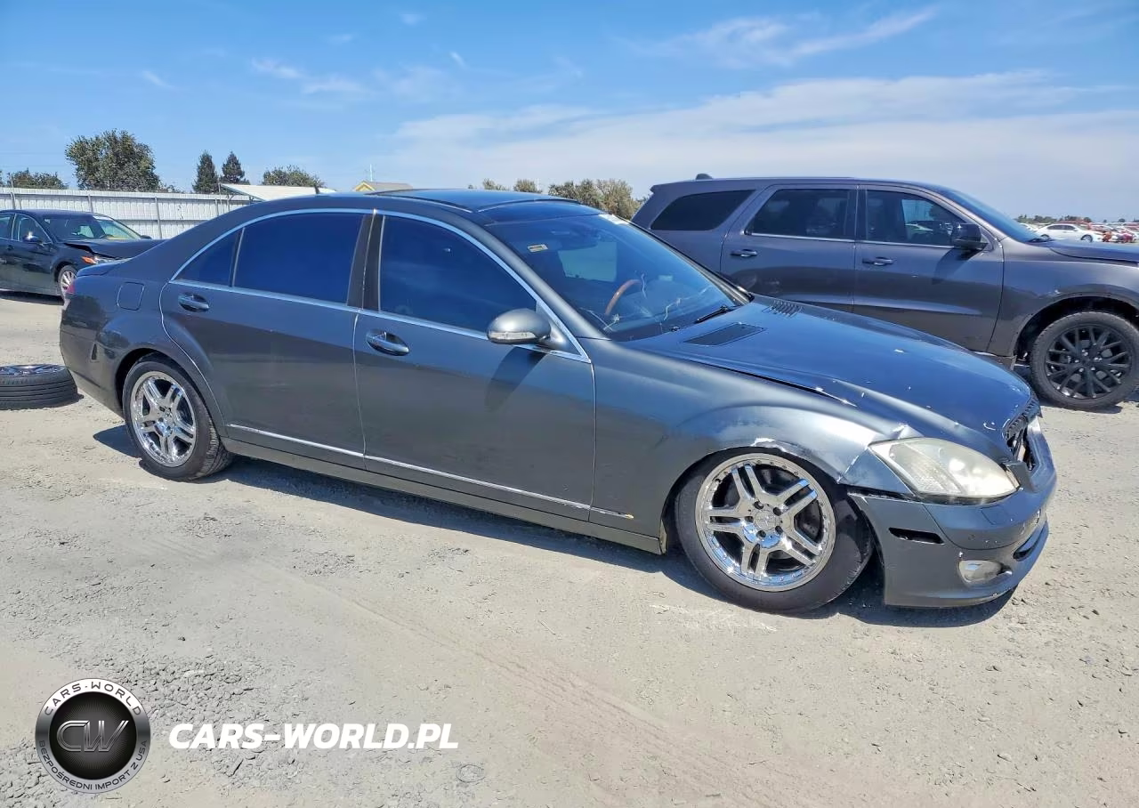 2007 Mercedes-Benz S 550 VIN:WDDNG71X67A035674 - 4
