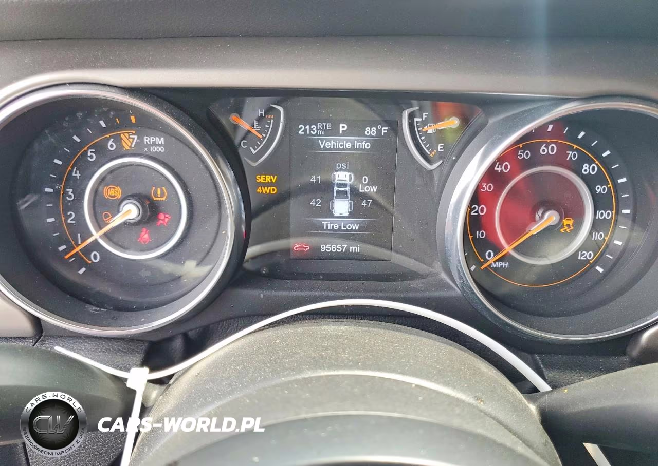 2020 Jeep Gladiator Sport VIN:1C6HJTAG8LL216377 - 9