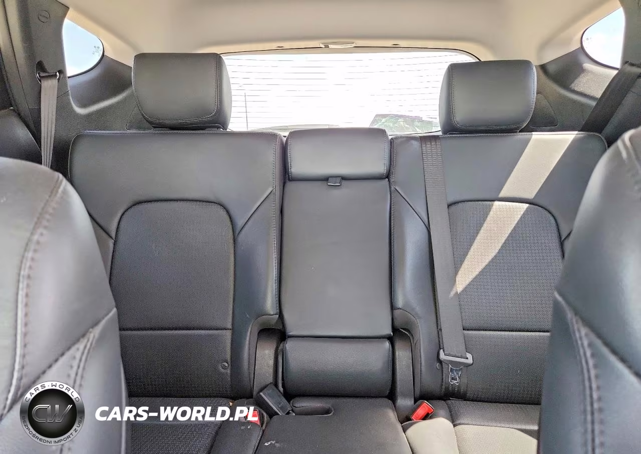 2015 Hyundai Santa Fe Sport 2.0T VIN:5XYZU3LA1FG267782 - 10