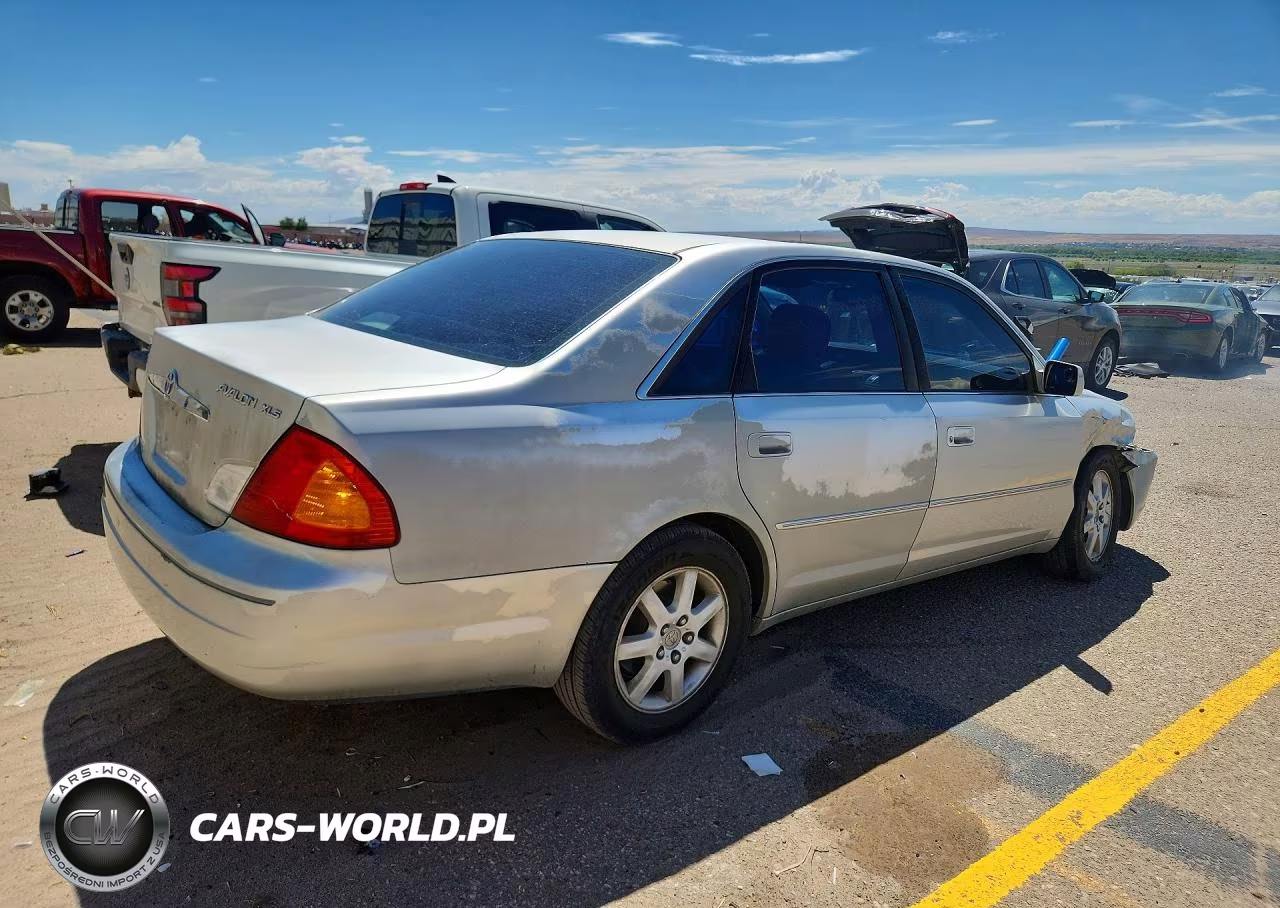 2001 Toyota Avalon Xls VIN:4T1BF28B31U132636 - 3