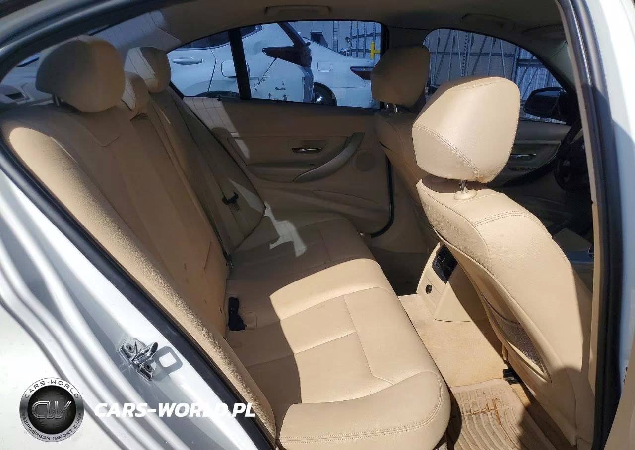 2012 BMW 328 I VIN:WBA3A5G50CNN65782 - 10