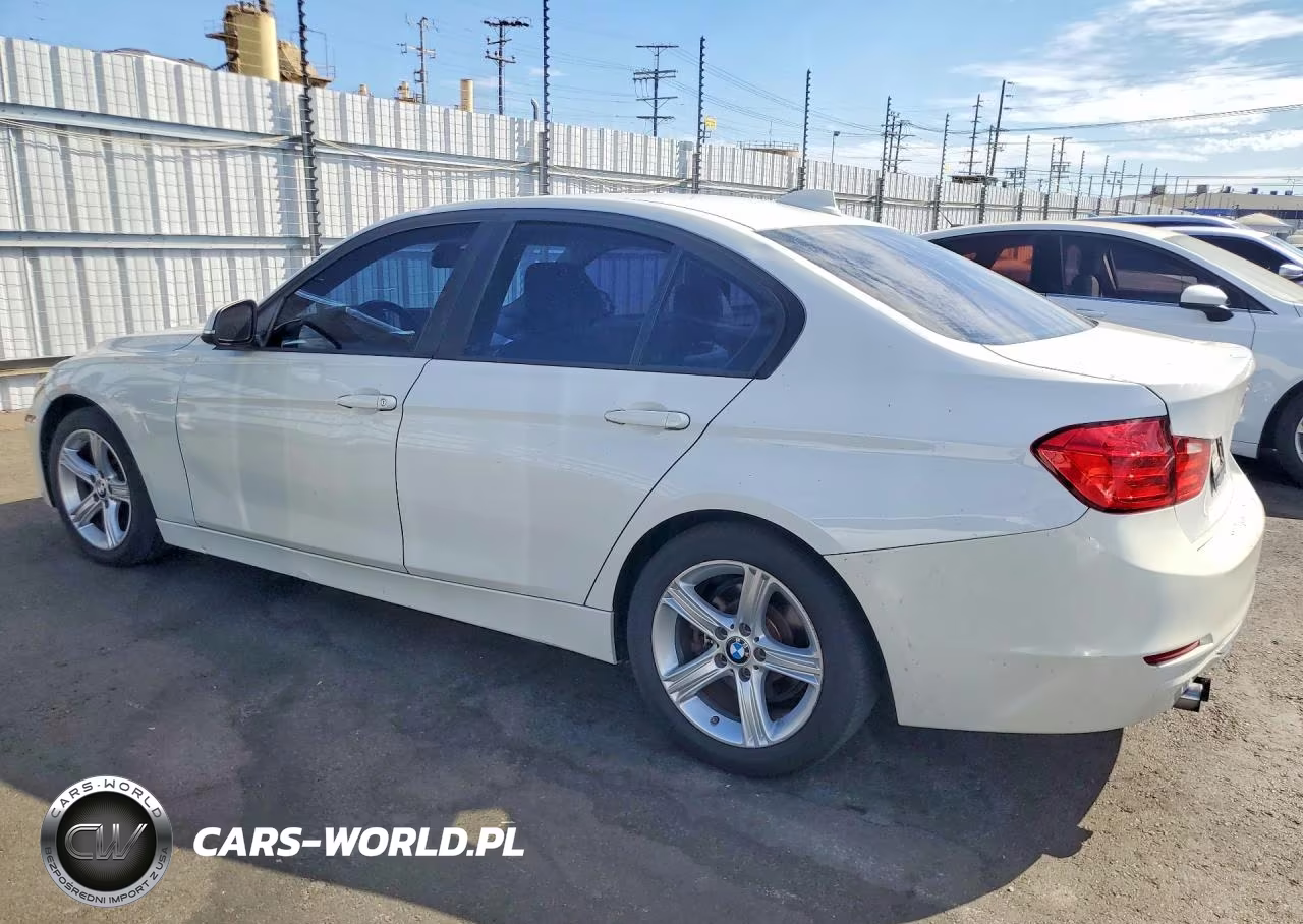 2012 BMW 328 I VIN:WBA3A5G50CNN65782 - 2