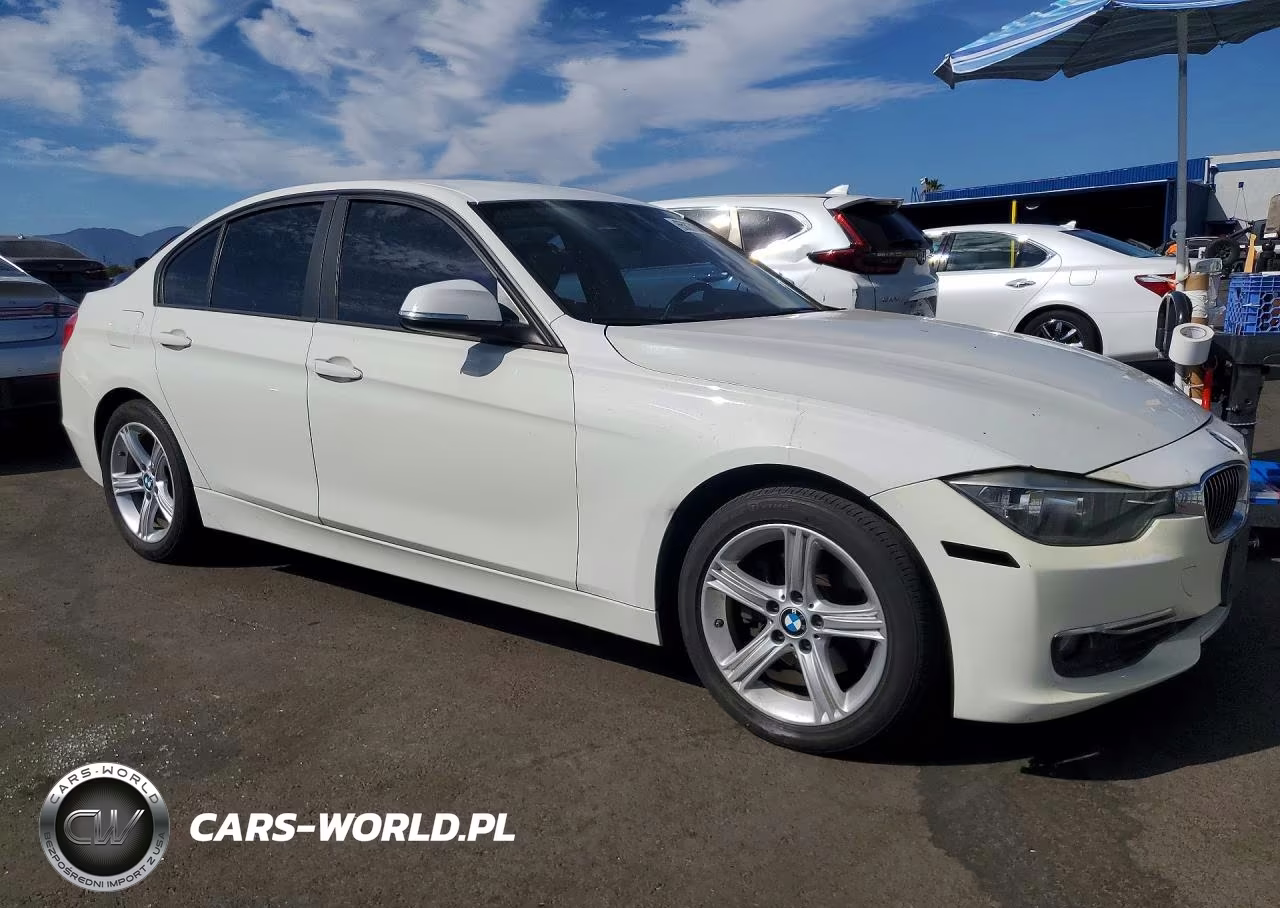 2012 BMW 328 I VIN:WBA3A5G50CNN65782 - 4