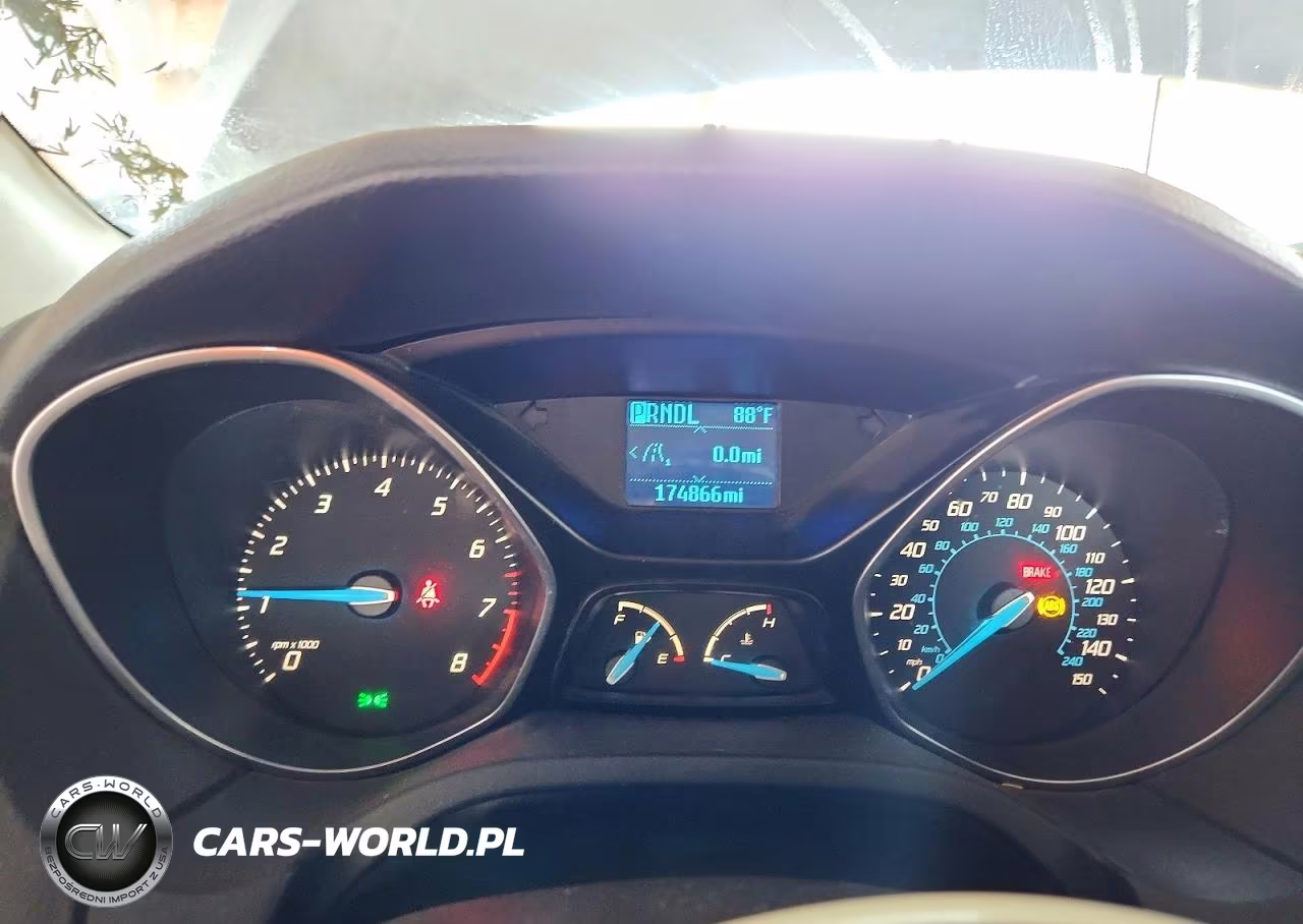 2012 Ford Focus Se VIN:1FAHP3K25CL452579 - 9