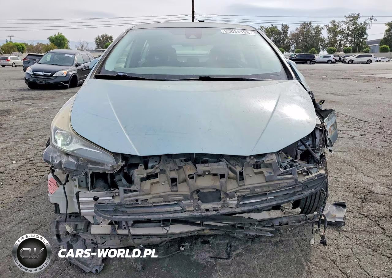 2019 Toyota Prius Le VIN:JTDKARFU1K3084979 - 5