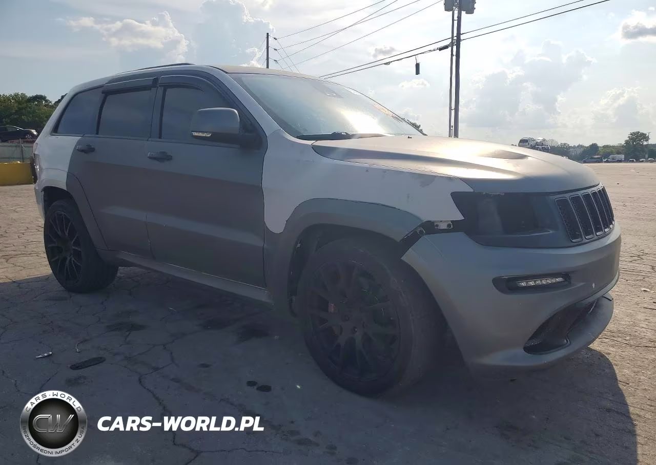 2015 Jeep Grand Cherokee Srt-8 VIN:1C4RJFDJ1FC182227 - 4