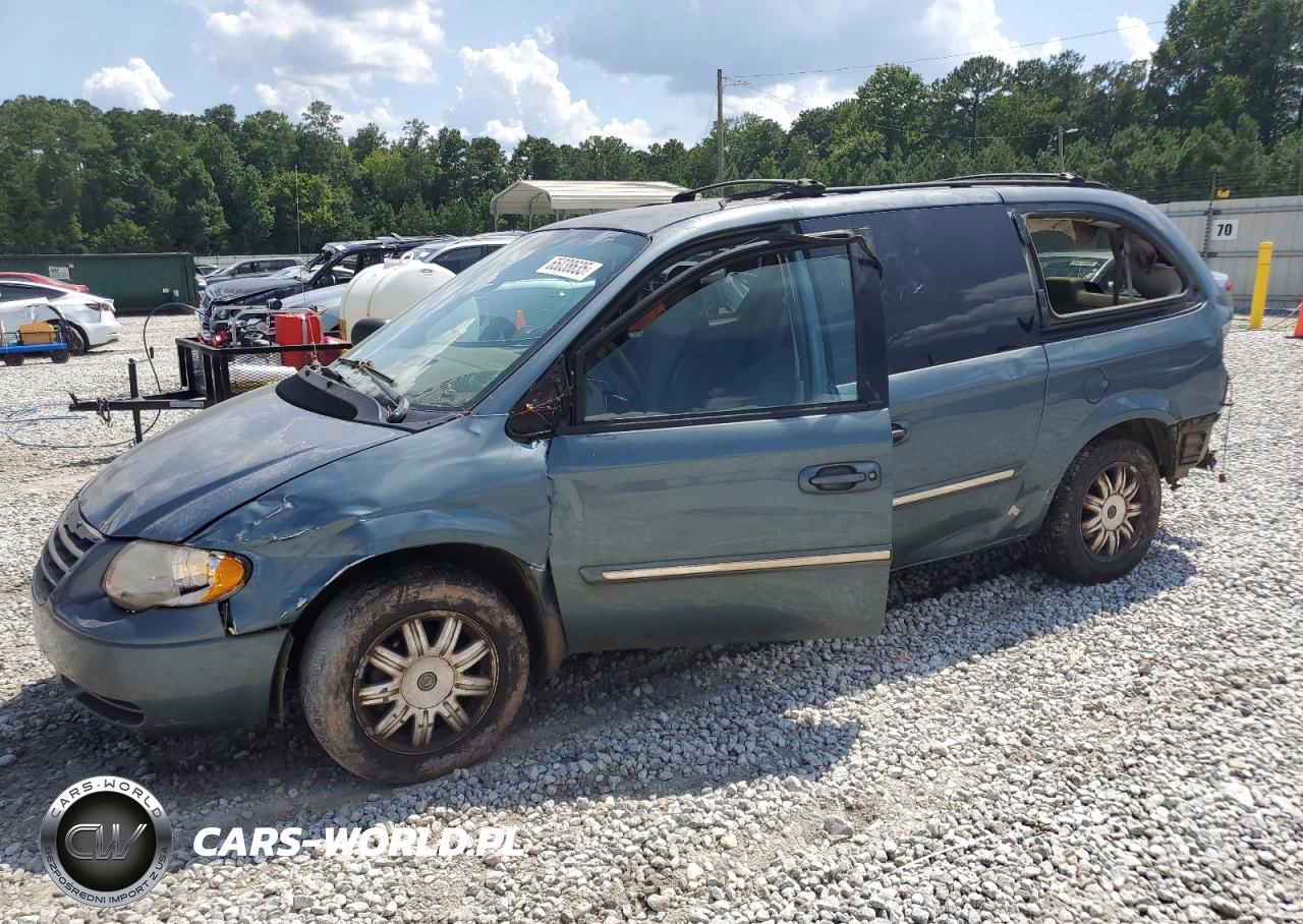 2006 Chrysler Town & Country Touring