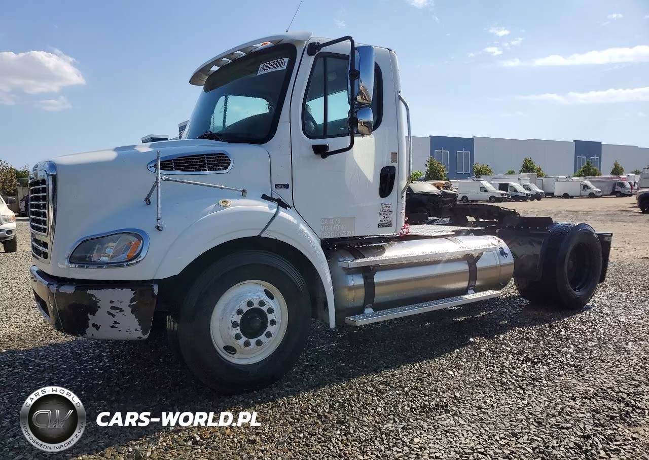 2018 Freightliner M2 112 Med Lng 4X2 S-A Daycab