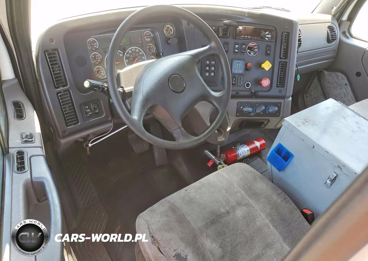2019 Freightliner M2 112 Med Lng 4X2 S-A Day Cab VIN:1FUBC4FT8KHLH9248 - 8