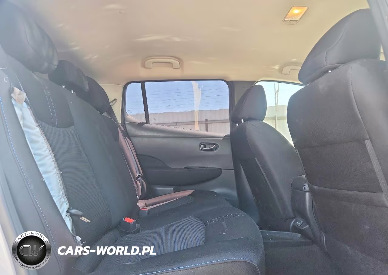 2025 Nissan Leaf Sv Plus VIN:1N4CZ1CV1SC550590 - 10