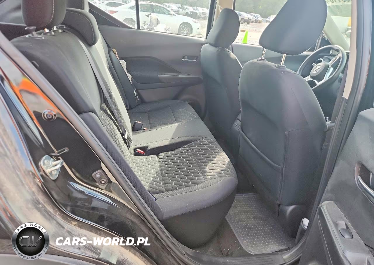 2023 Nissan Kicks Sv VIN:3N1CP5CV6PL521950 - 11