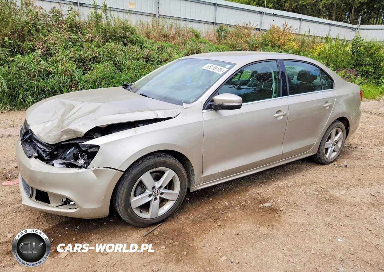 2014 Volkswagen Jetta Tdi VIN:3VWLL7AJ0EM234032 - 1