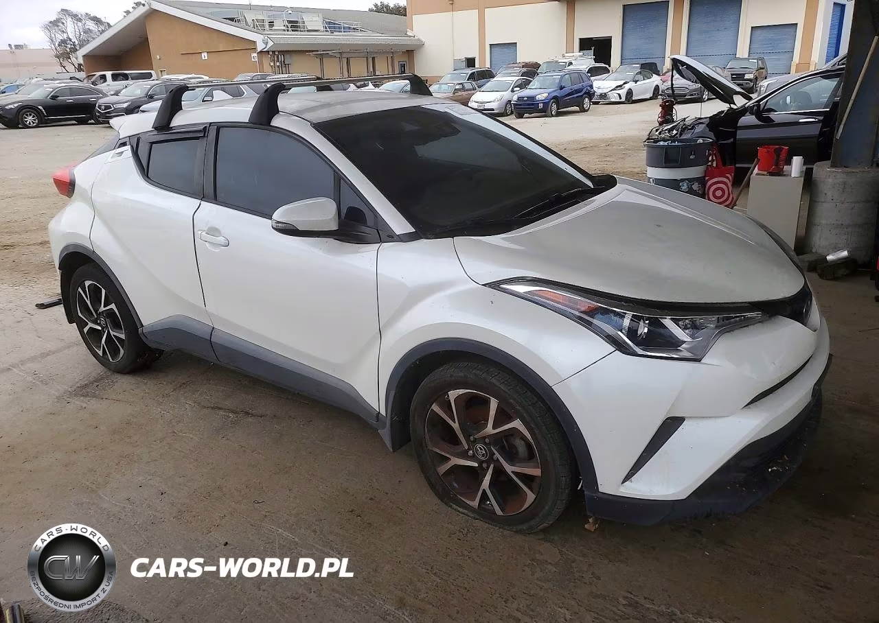 2018 Toyota C-Hr Xle VIN:NMTKHMBX8JR050791 - 4