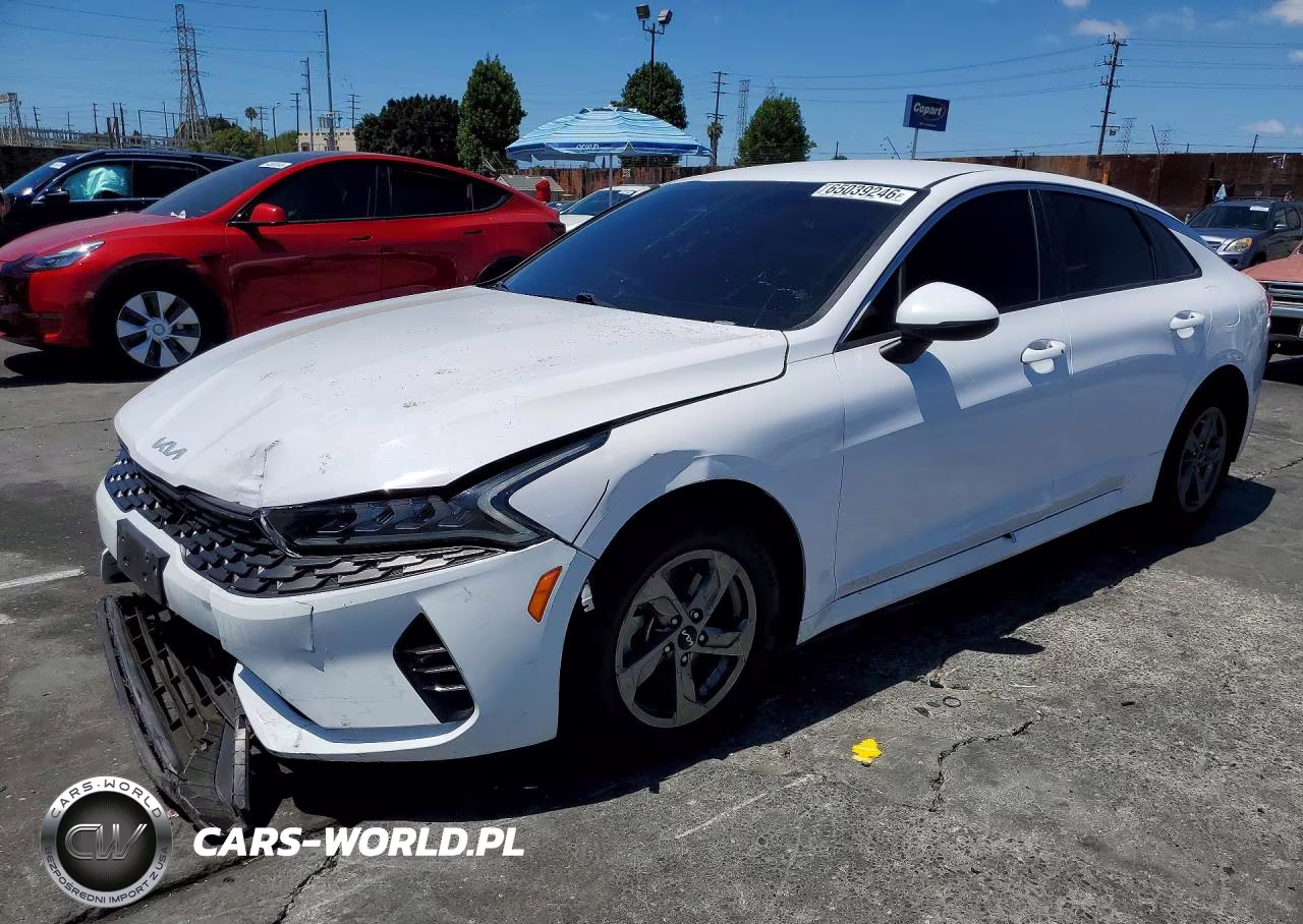 2022 Kia K5 Lxs VIN:5XXG14J2XNG086281 - 1