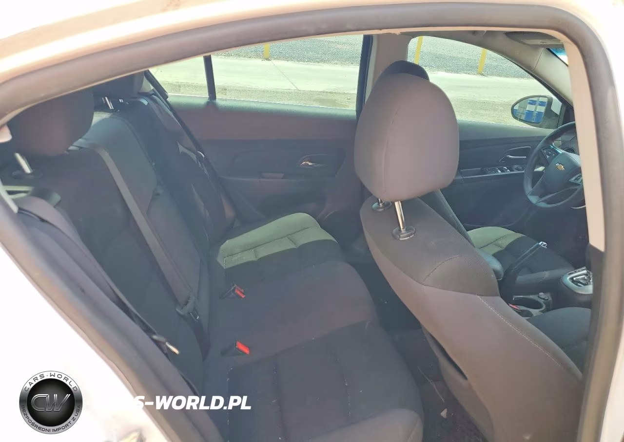 2015 Chevrolet Cruze Lt VIN:1G1PC5SBXF7292895 - 10