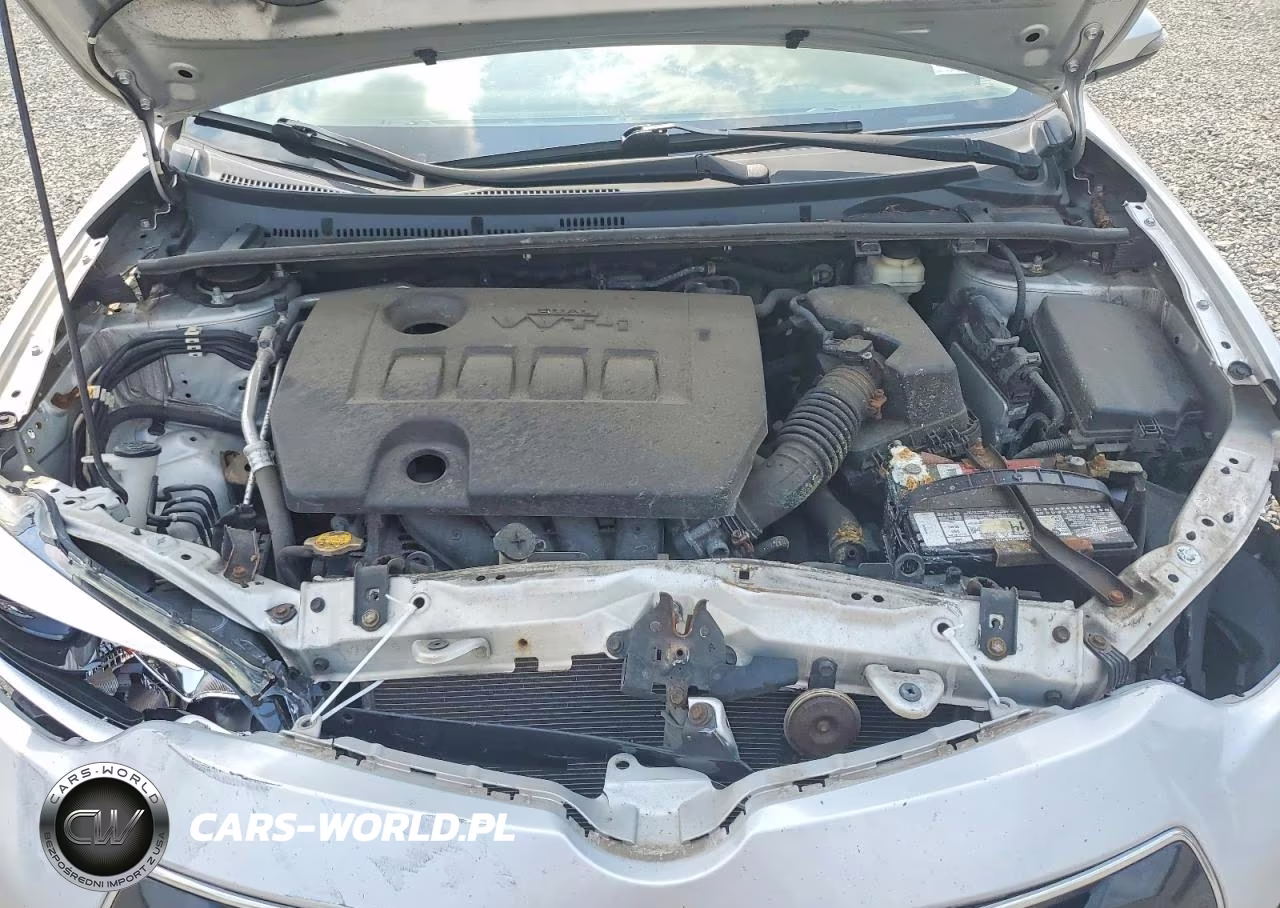 2015 Toyota Corolla S Plus VIN:2T1BURHE8FC272912 - 11