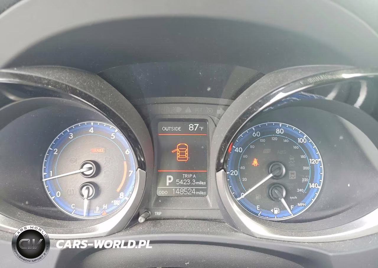 2015 Toyota Corolla S Plus VIN:2T1BURHE8FC272912 - 9