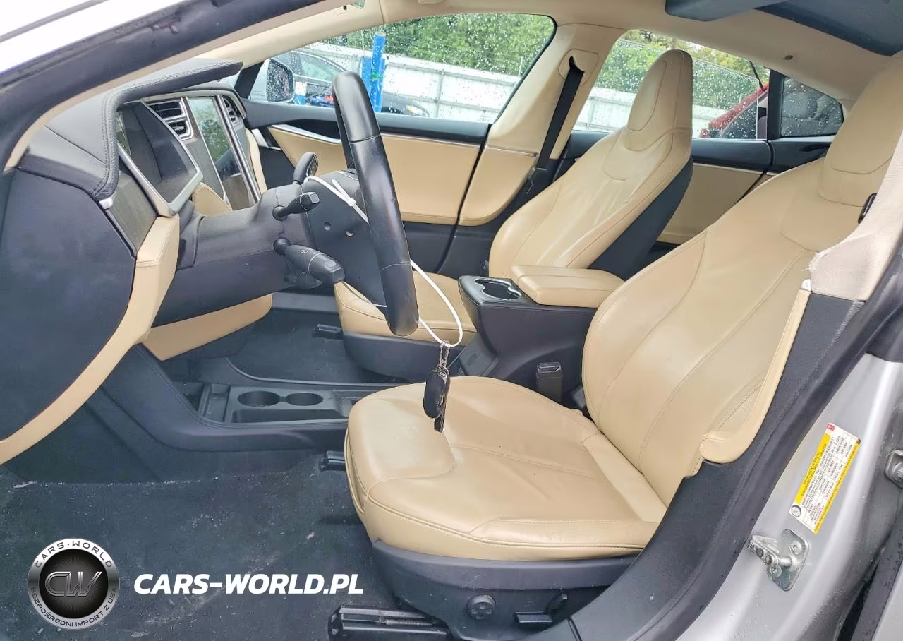 2013 Tesla Model S VIN:5YJSA1CN0DFP22076 - 7