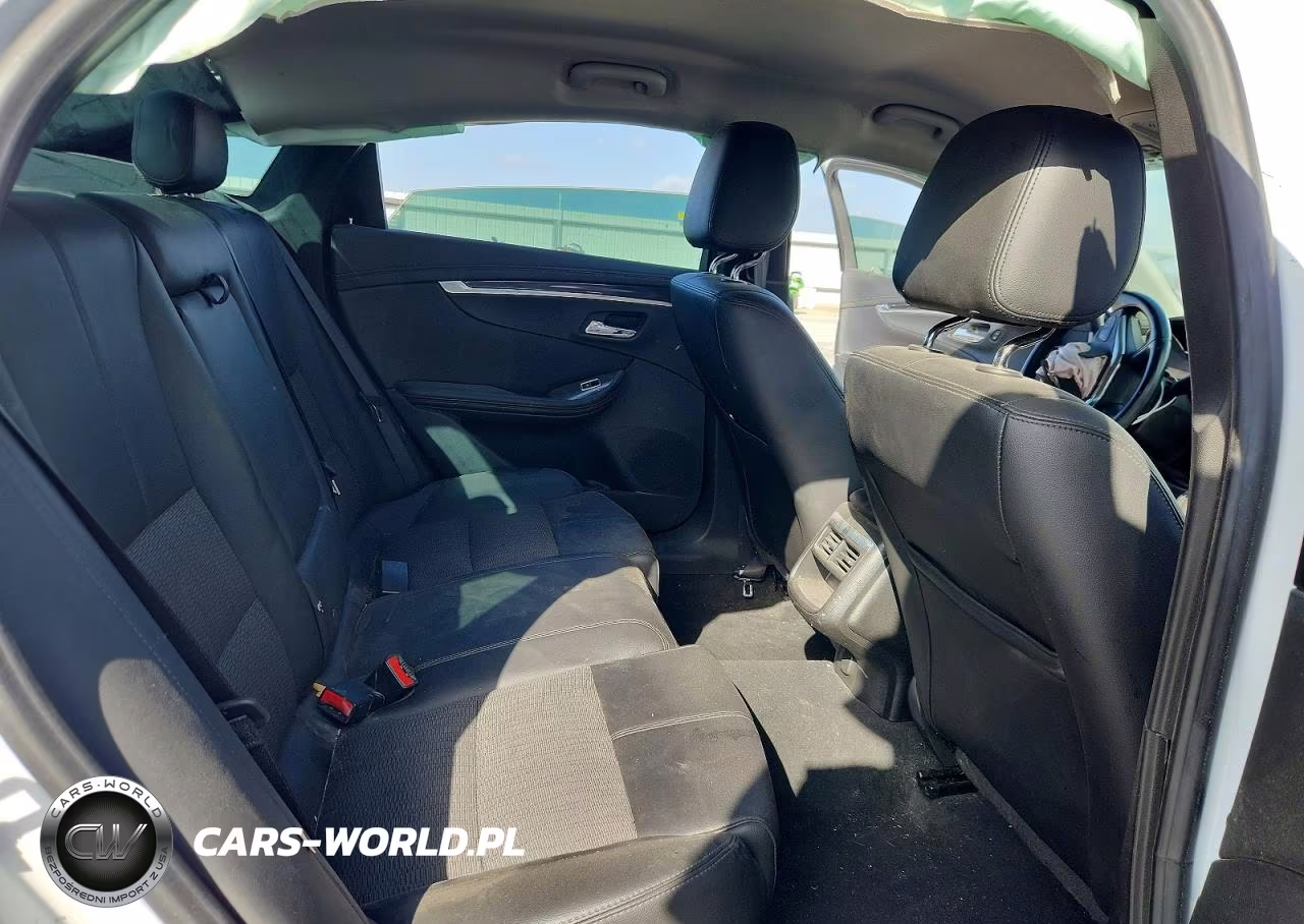 2018 Chevrolet Impala Lt VIN:2G1105S3XJ9114595 - 10