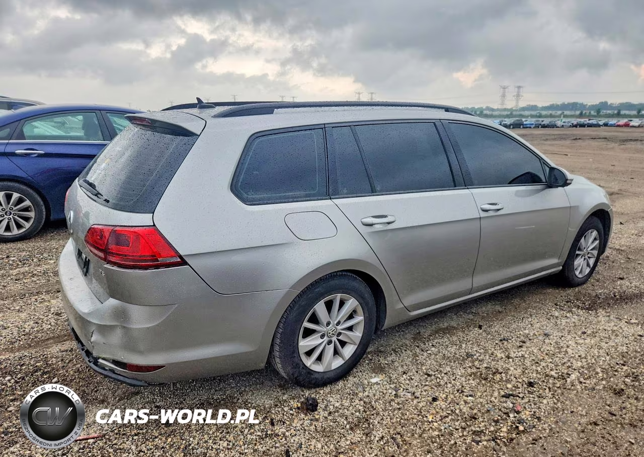 2016 Volkswagen Golf Sportwagen S VIN:3VWC17AU4GM516242 - 3