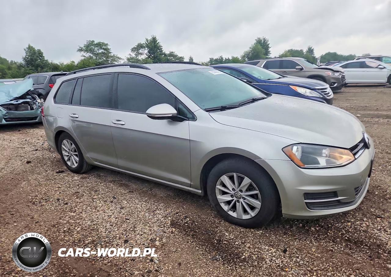 2016 Volkswagen Golf Sportwagen S VIN:3VWC17AU4GM516242 - 4