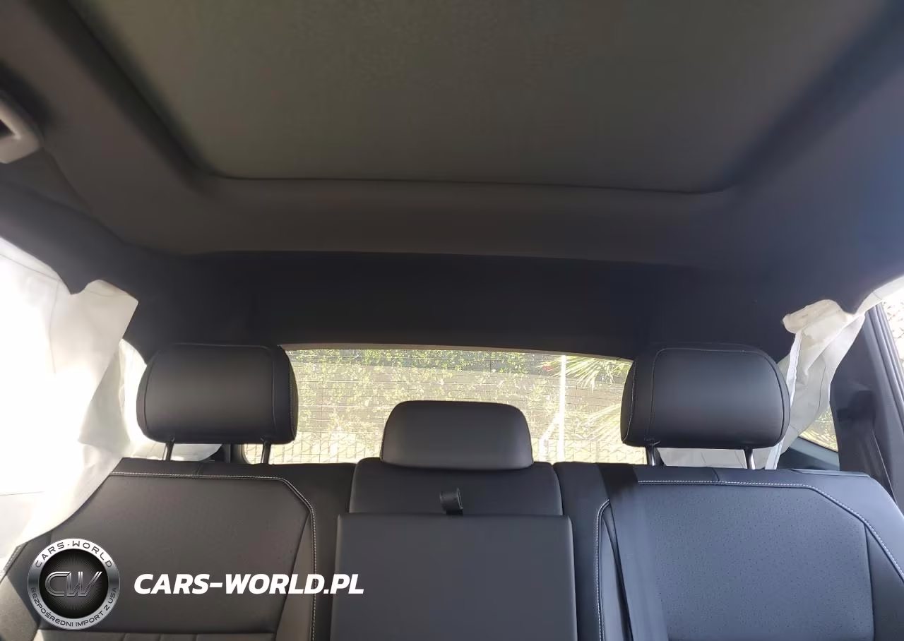 2024 Volkswagen Tiguan Se R-Line Black VIN:3VVCB7AXXRM221466 - 10