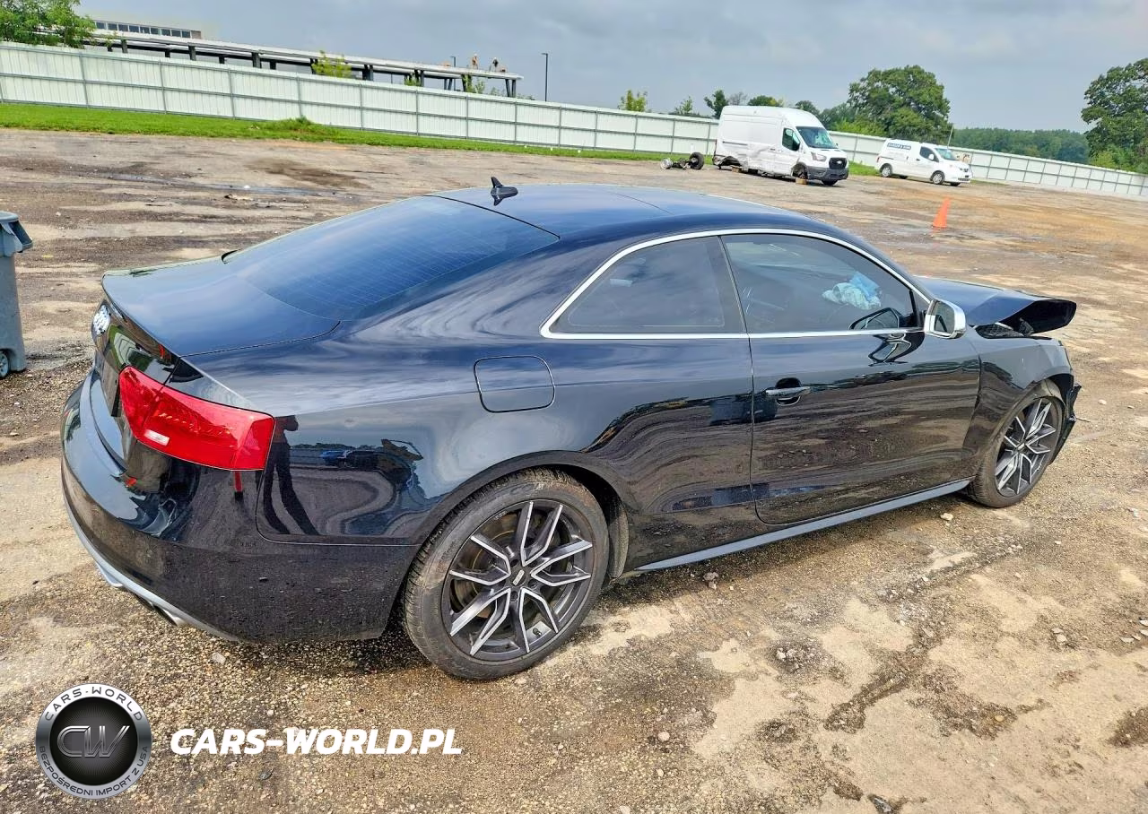 2013 Audi S5 Prestige VIN:WAUVGAFR5DA006242 - 3