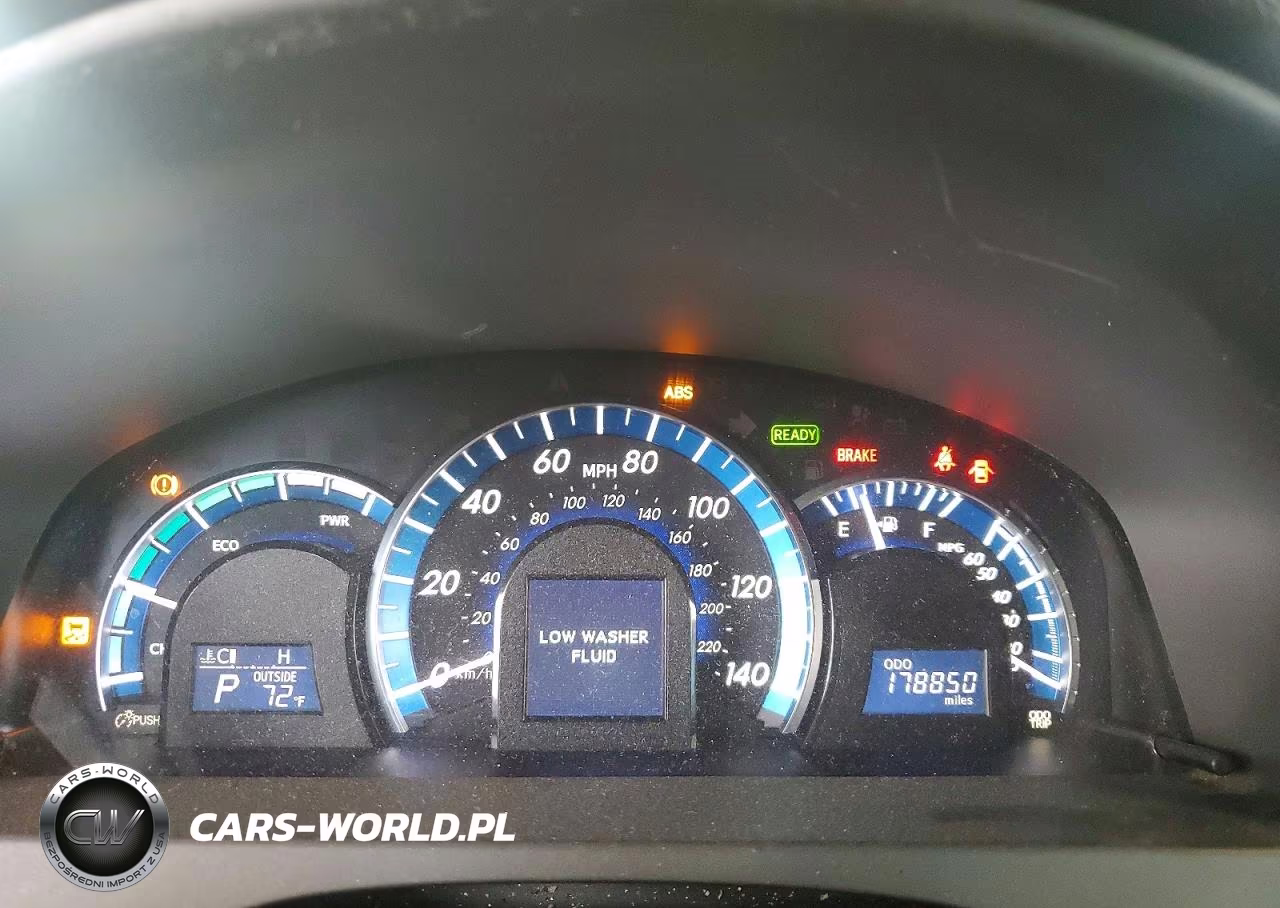 2012 Toyota Camry Hybrid VIN:4T1BD1FK9CU044096 - 9