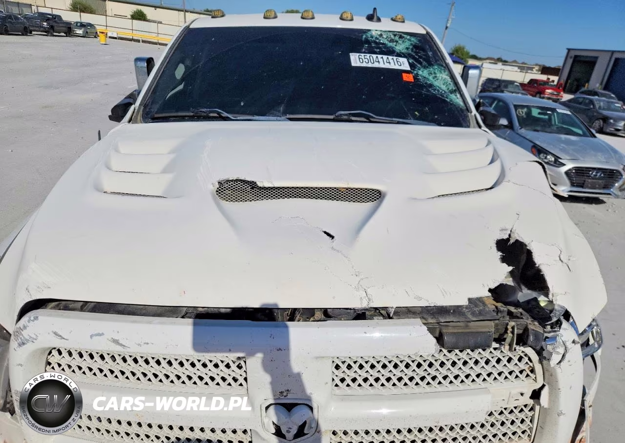 2015 Ram 2500 Longhorn VIN:3C6UR5PL3FG651588 - 11