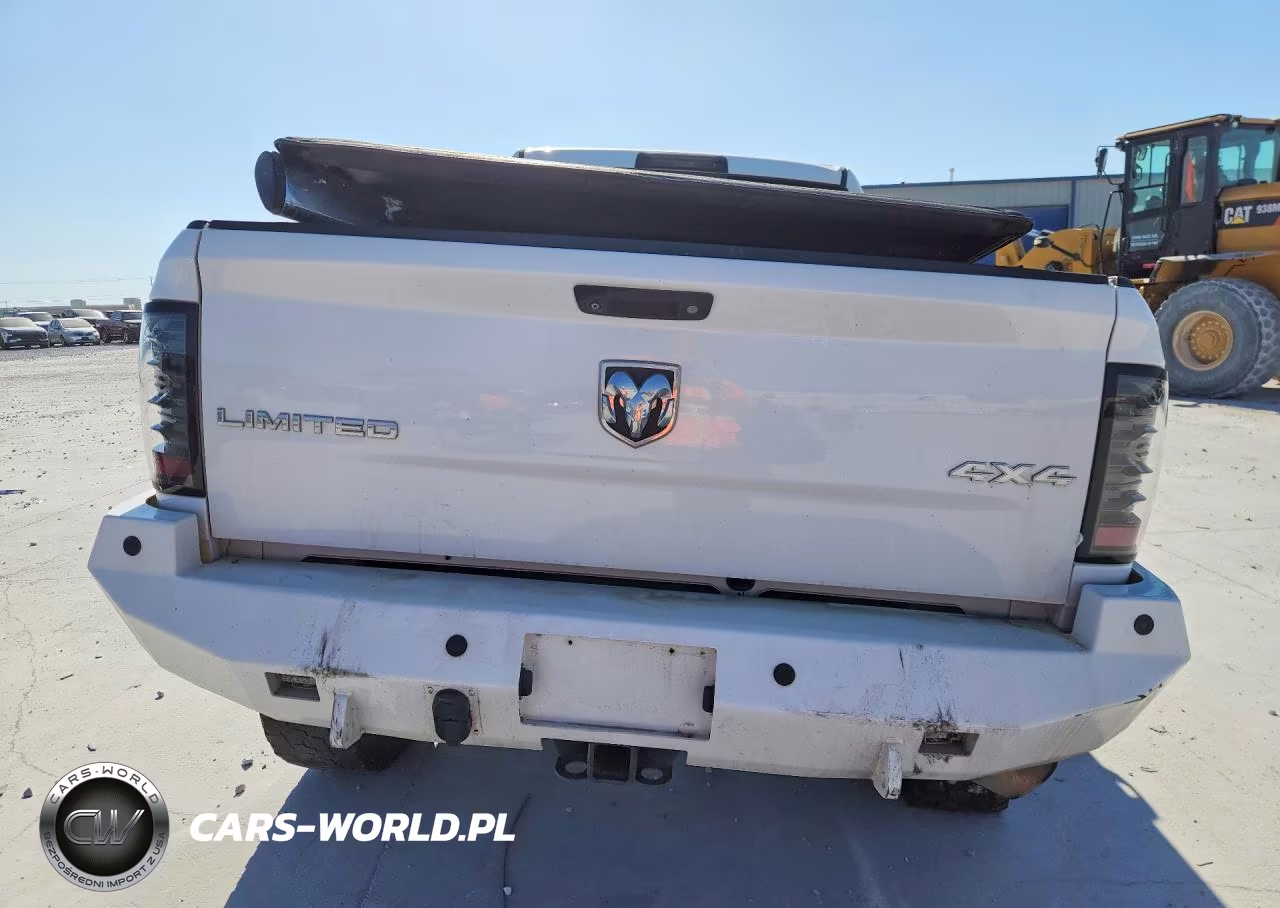 2015 Ram 2500 Longhorn VIN:3C6UR5PL3FG651588 - 6