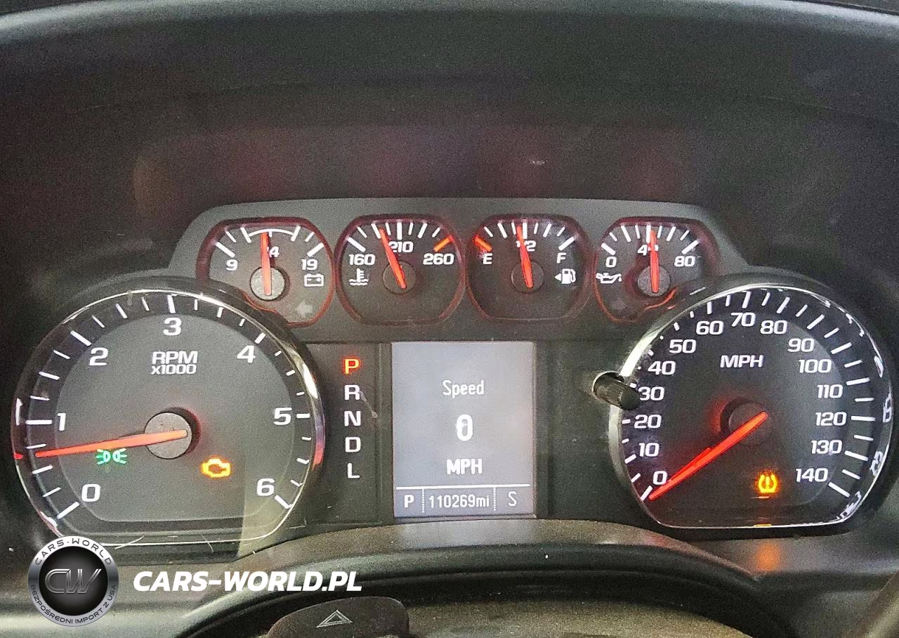 2018 Chevrolet Silverado C1500 VIN:1GCNCNEH1JZ369701 - 9