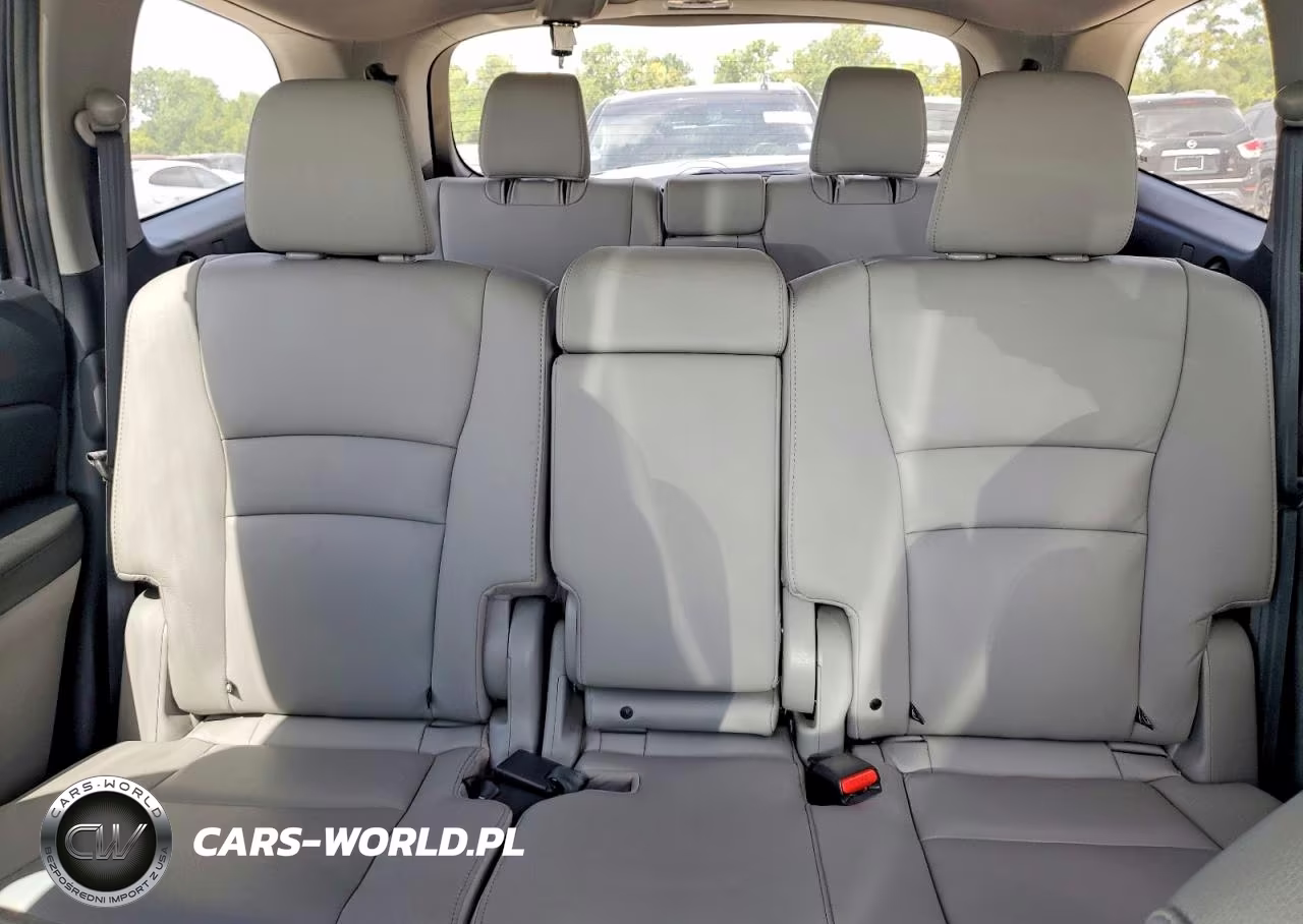 2021 Honda Pilot Touring VIN:5FNYF5H96MB039135 - 10