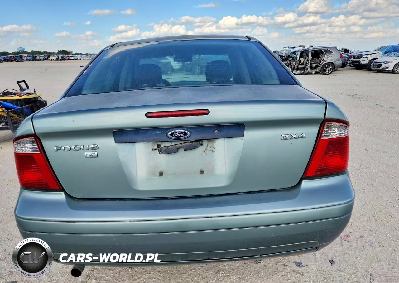 2005 Ford Focus Zx4 VIN:1FAFP34NX5W272448 - 6