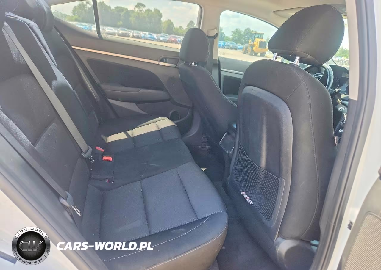 2018 Hyundai Elantra Value Edition VIN:5NPD84LF9JH372152 - 10