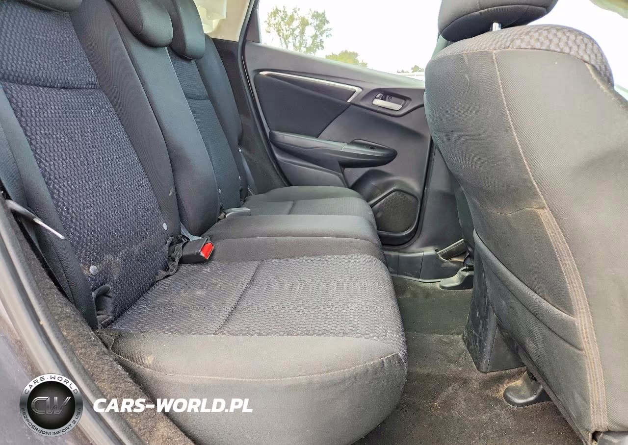2019 Honda Fit Lx VIN:3HGGK5H44KM730119 - 10